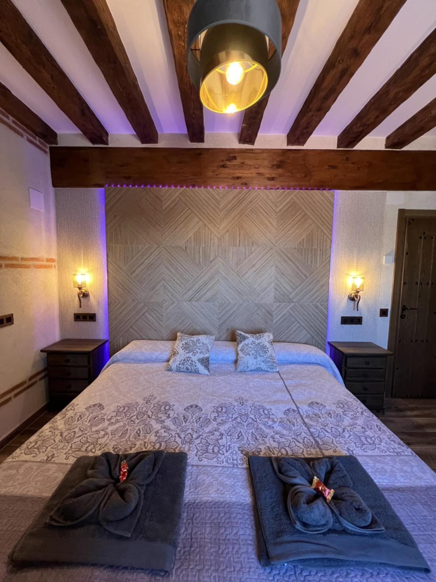 Fontiveros Casa Rural El Torreon חדר תמונה