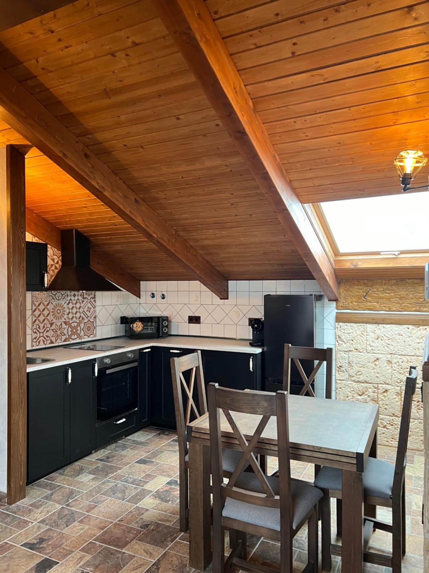 Fontiveros Casa Rural El Torreon מראה חיצוני תמונה